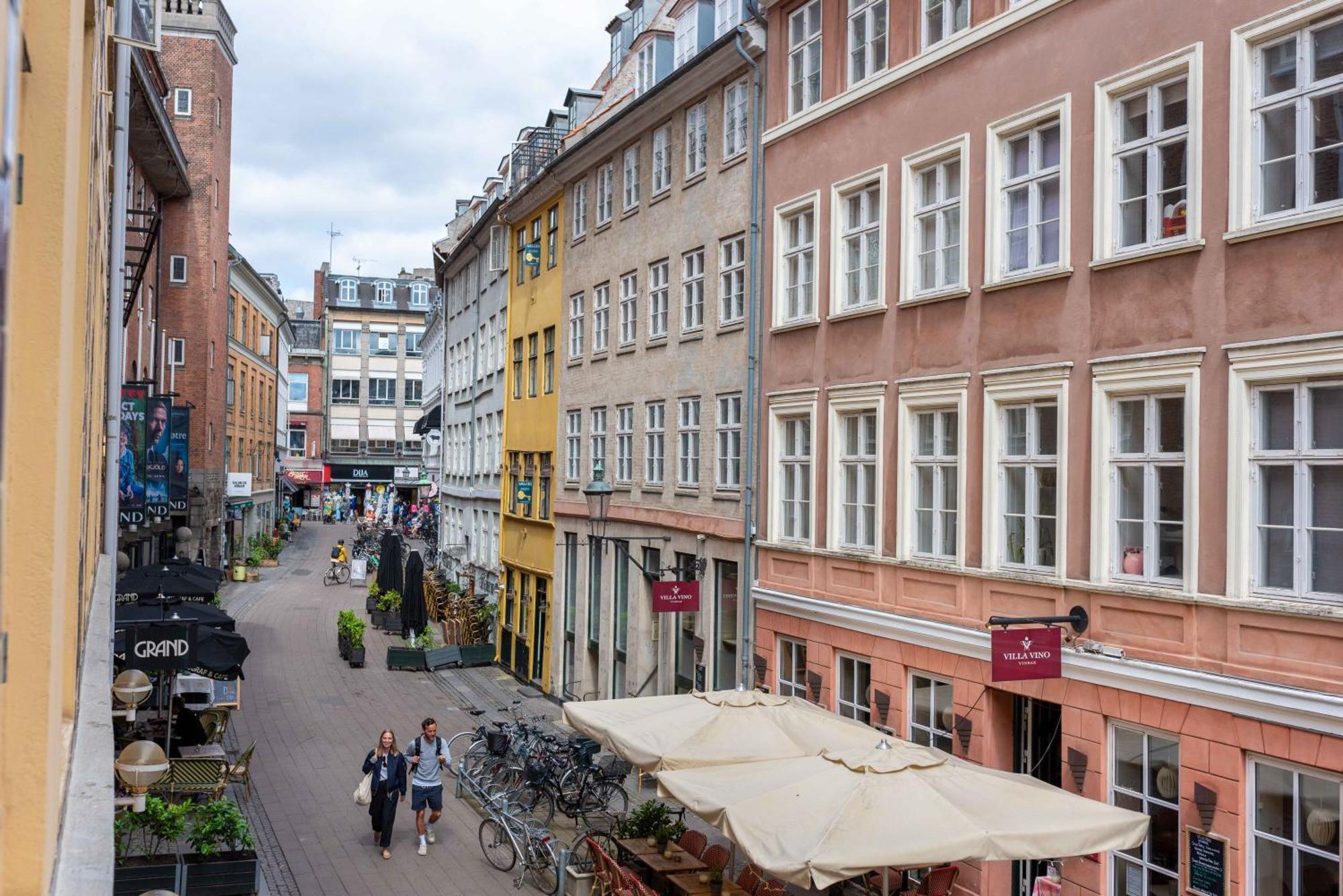 Spacious Tivoli Gardens W 3 Bedrooms * Copenhaga
